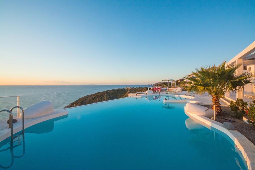 Kaladi Rock Villa Avlemonas Exterior photo